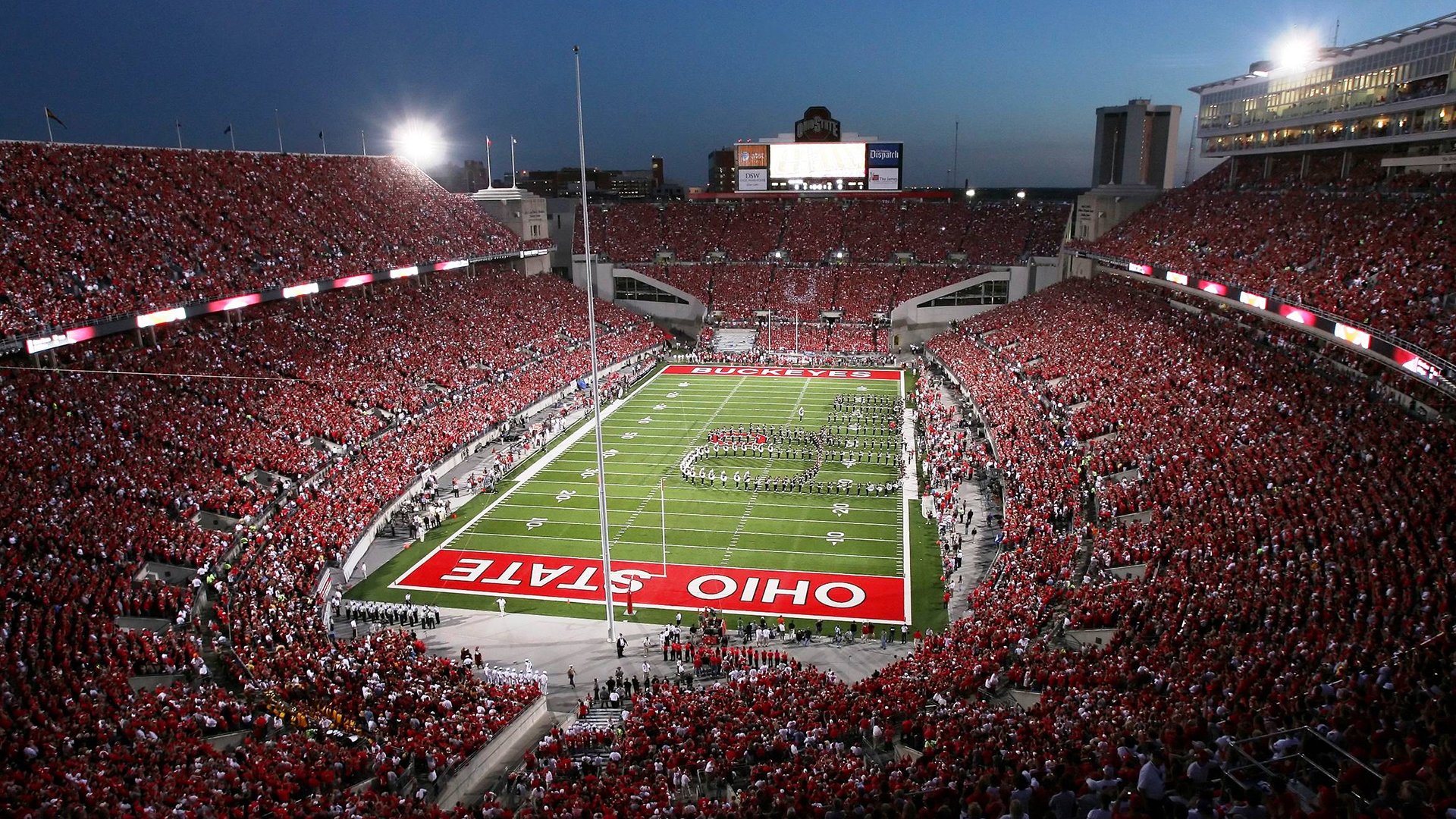 胜负之外的加冕礼,德里赫特头顶一记火光,写就伟大后卫的孤独与永恒